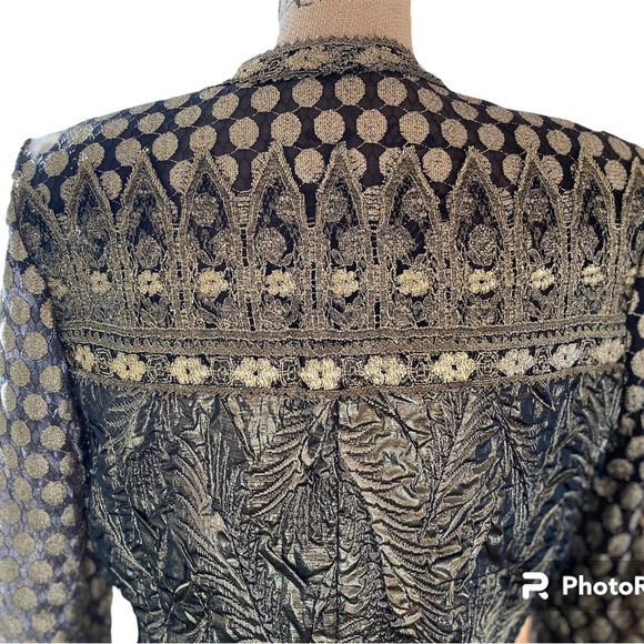 Vintage Victor Costa Gold and Black 2-Piece Jacket and Skirt Set | Size 14 - Picture 9 of 13